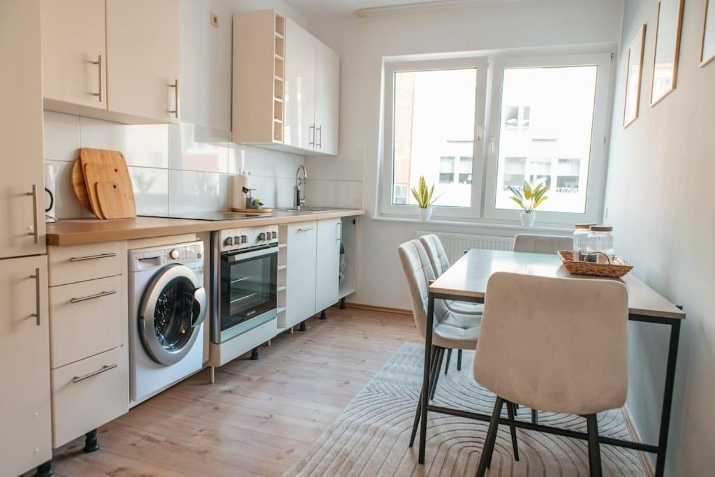 Bright & Grey - Netflix - City - Wifi - 4 Person Essen Eksteriør bilde